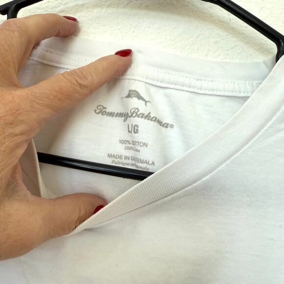 Tommy Bahama Wine Knot Tee White Cotton Graphic T-Shirt Size L Marlin Logo - Picture 2 of 5